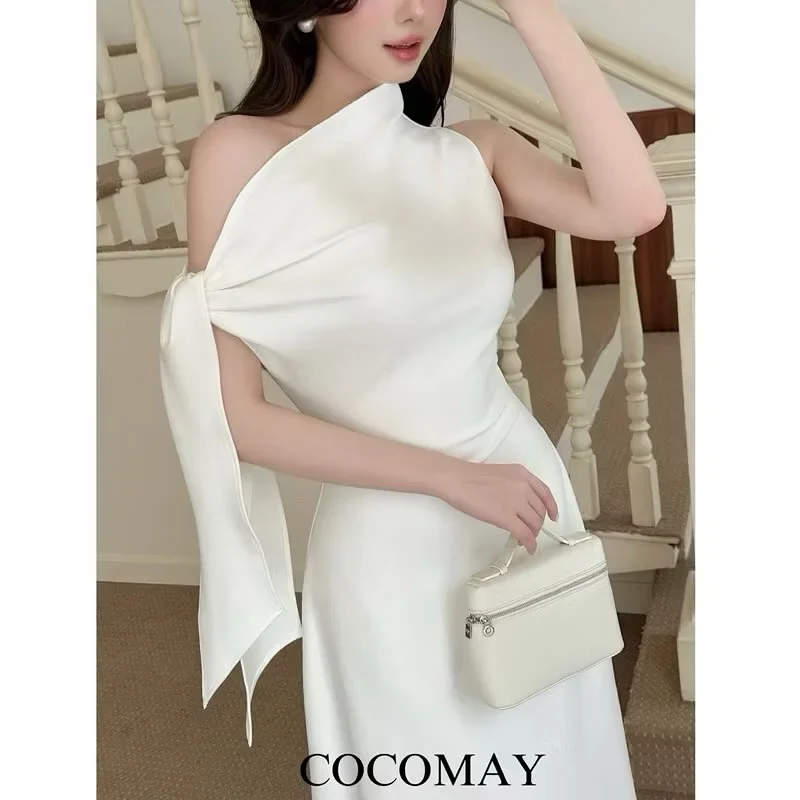 Ảnh 3 của Đầm maxi trắng nơ vai cho thuê