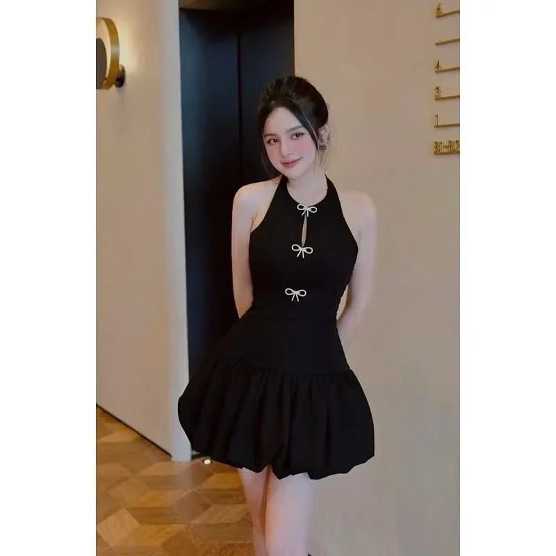 Ảnh 4 của Đầm ngắn đen halter nơ trắng nữ