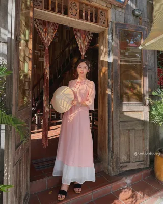 Photo 1 of Áo dài hồng truyền thống nữ cho thuê