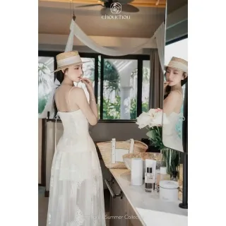 Photo 4 of Váy maxi trắng thêu hoa nữ cho thuê