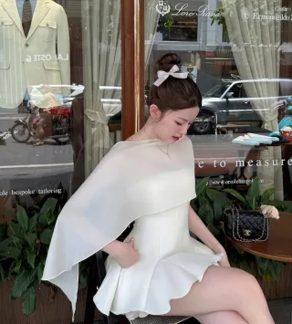 Ảnh 3 của Váy mini cape trắng lụa nữ