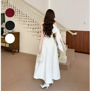 Ảnh 1 của Đầm maxi trắng nơ vai cho thuê