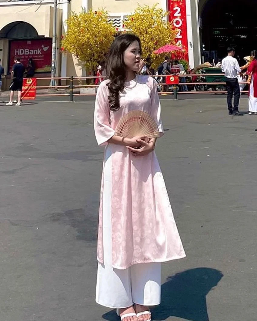 Photo 6 of Set Áo Dài Gấm Hồng Nữ Truyền Thống