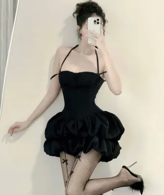 Ảnh 4 của Đầm corset đen bồng bềnh satin nữ