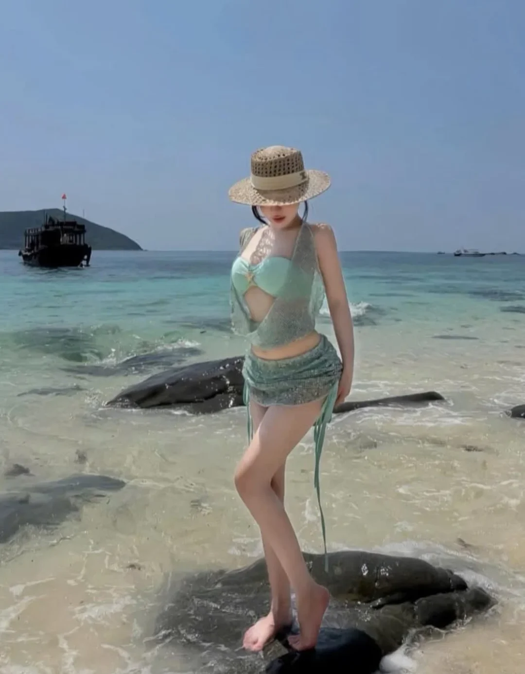 Photo 2 of Bộ bikini lưới mint nữ size S/M/L
