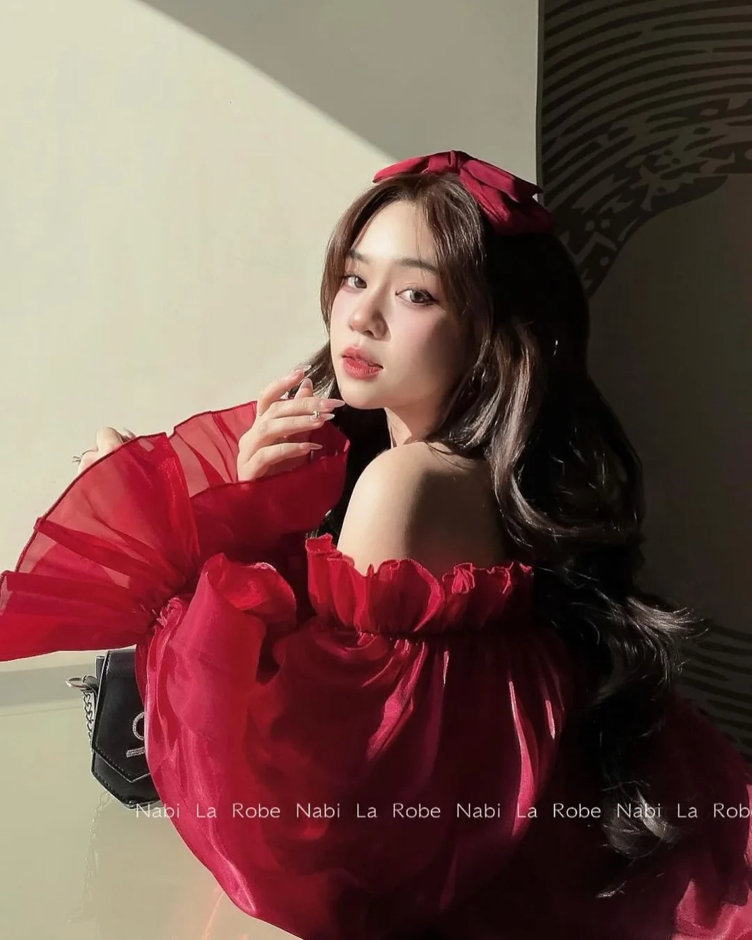 Ảnh 5 của Đầm trễ vai đỏ nhún bèo Nabi La Robe