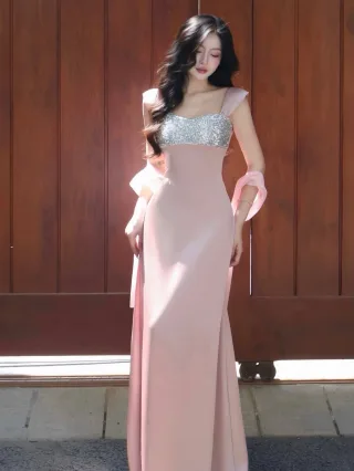 Photo 3 of Đầm dạ hội hồng sequin vai trần nữ