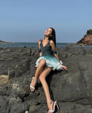 Ảnh 3 của Váy tutu lấp lánh xanh gradient size S