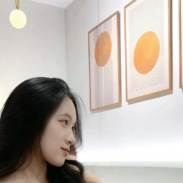 Photo 1 of Váy maxi trễ vai nữ màu be