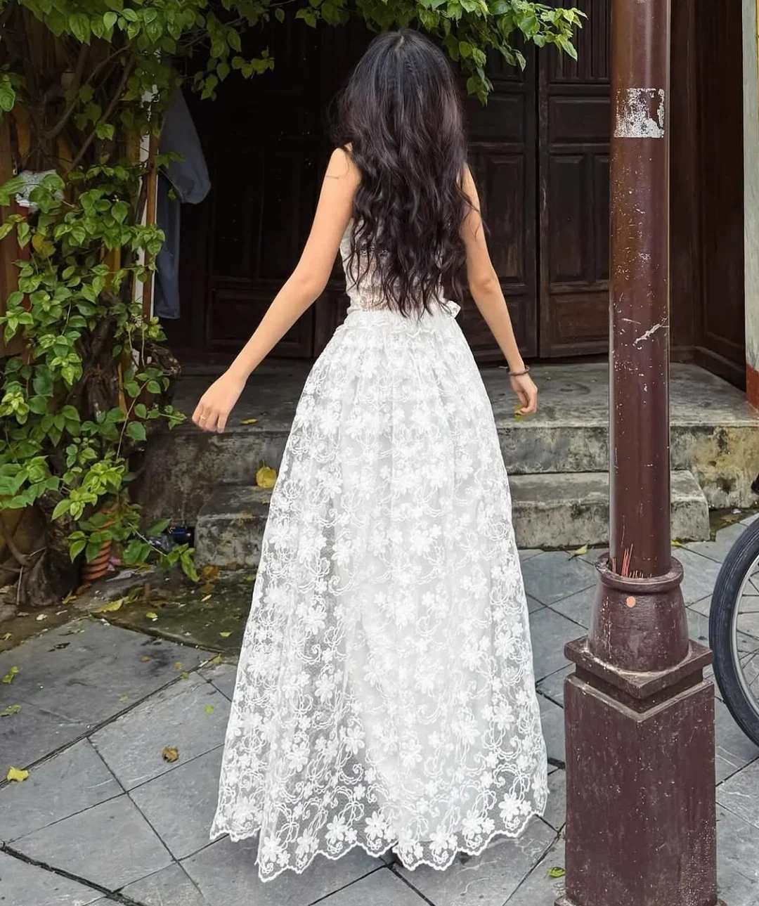 Photo 5 of Váy ren hoa trắng dài nữ S/M