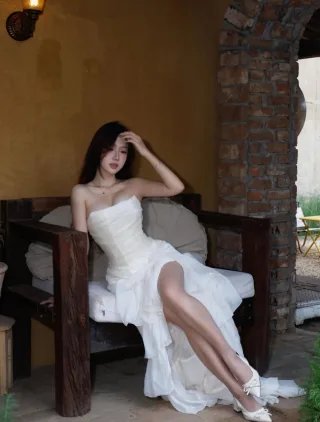 Ảnh 3 của Váy cưới trắng tầng bèo voan nữ