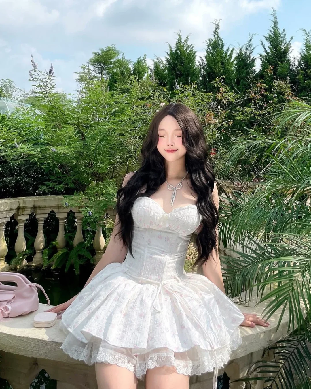 Ảnh 4 của Đầm corset trắng hoa nhí size M