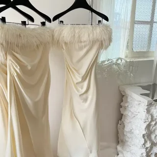 Ảnh 3 của Váy dạ hội trắng lông vũ nữ