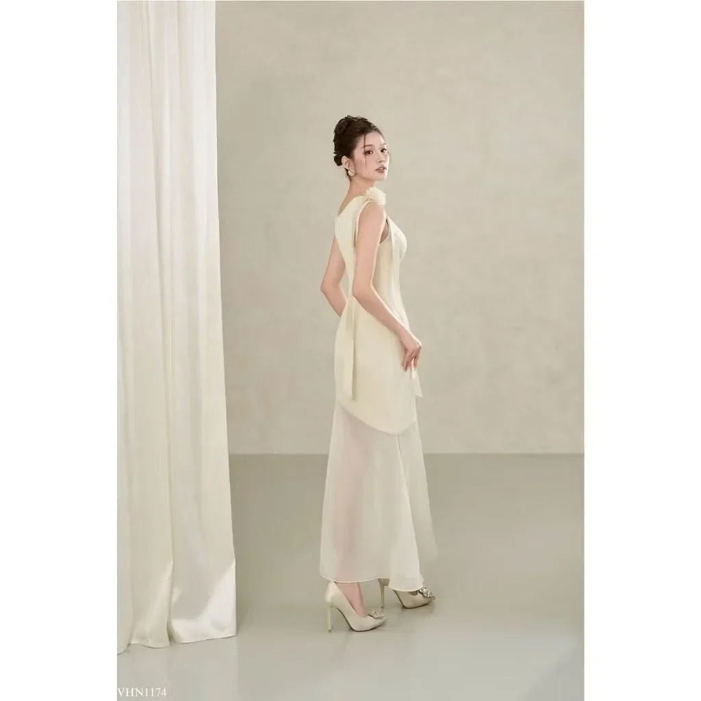 Photo 3 of Đầm maxi một vai kem hottrend nữ