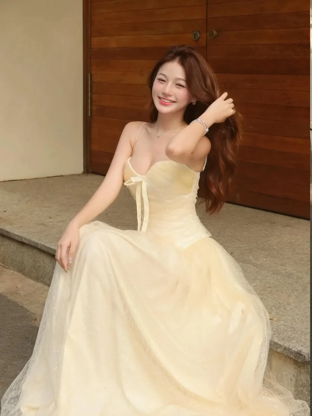 Photo 5 of Váy dạ hội voan vàng nhạt Ameliee size M