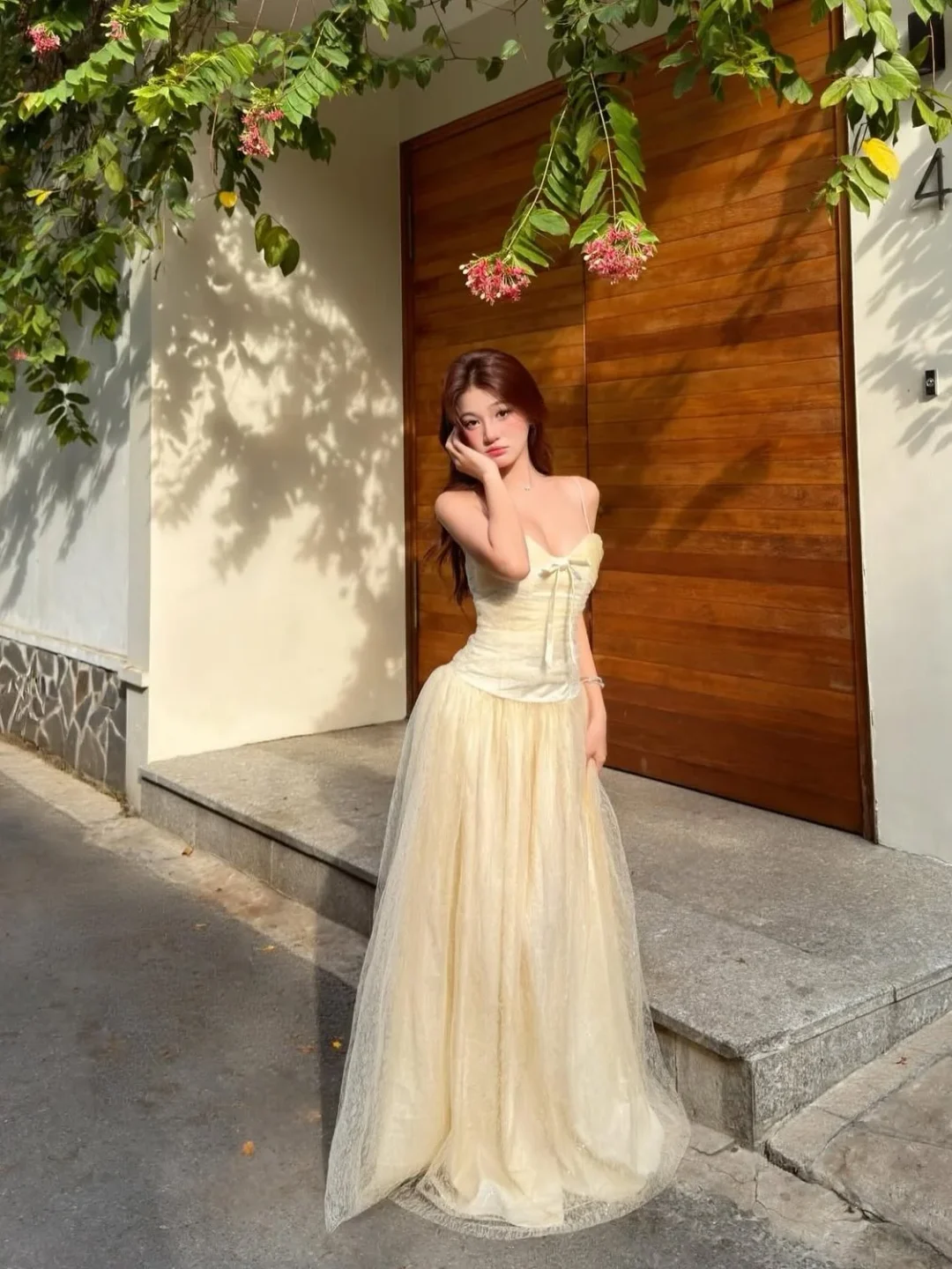 Photo 2 of Váy dạ hội voan vàng nhạt Ameliee size M