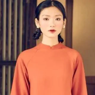 Ảnh 1 của Set lụa trơn cam tay dài nữ size M