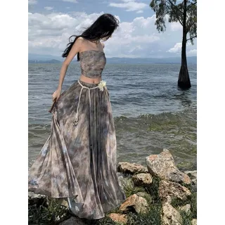 Ảnh 2 của Set áo quây váy maxi loang boho nữ