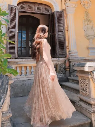 Ảnh 2 của Váy dạ hội ren be size M