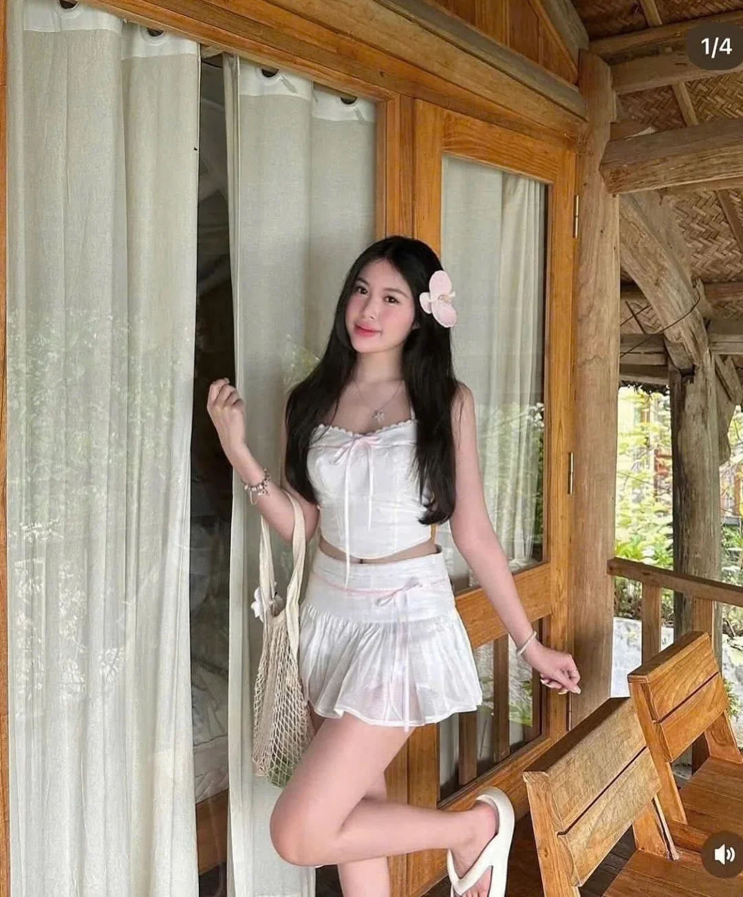Ảnh 5 của Set croptop chân váy trắng nơ hồng size M