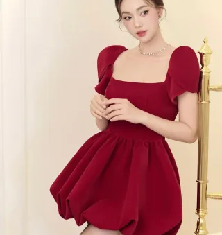 Ảnh 3 của Váy nhung đỏ tay phồng Selene size S