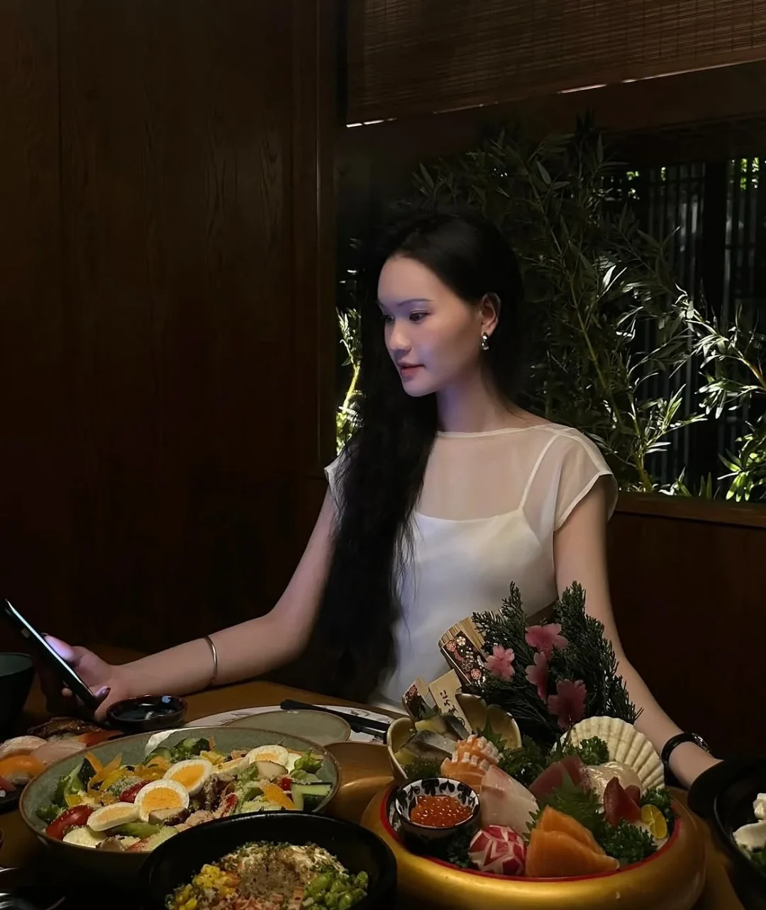 Photo 5 of Váy maxi trắng voan nữ thanh lịch
