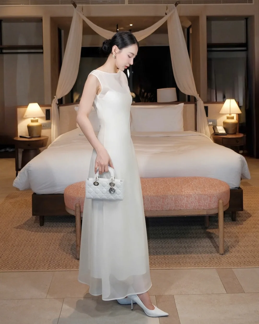 Ảnh 3 của Đầm maxi trắng thanh lịch nữ