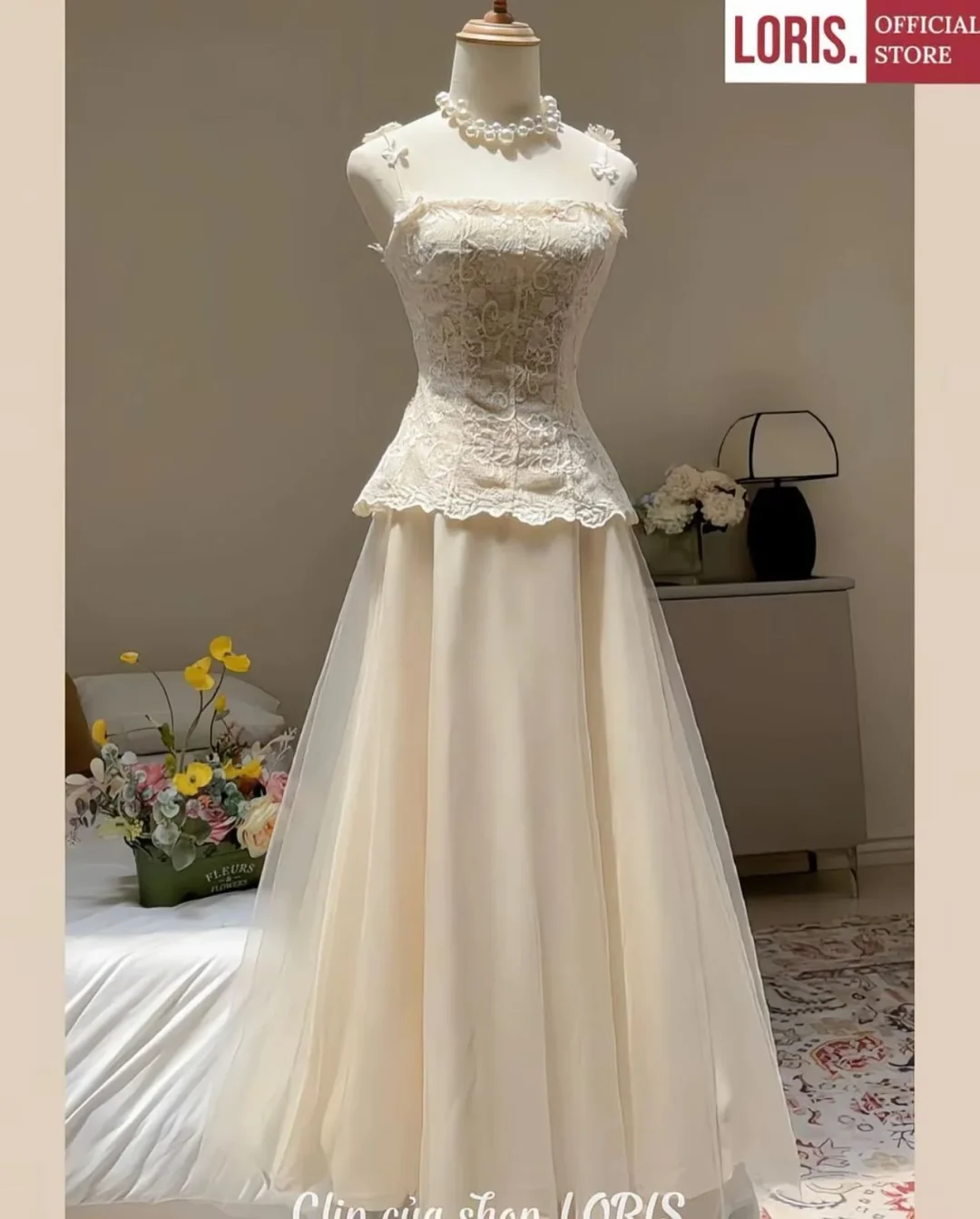 Ảnh 2 của Áo dài ren trắng cưới cho thuê