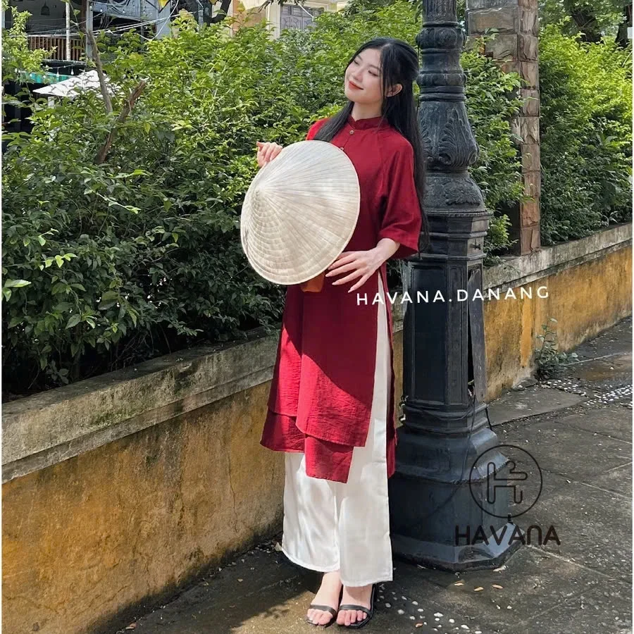 Photo 2 of Áo dài đỏ truyền thống nữ cho thuê