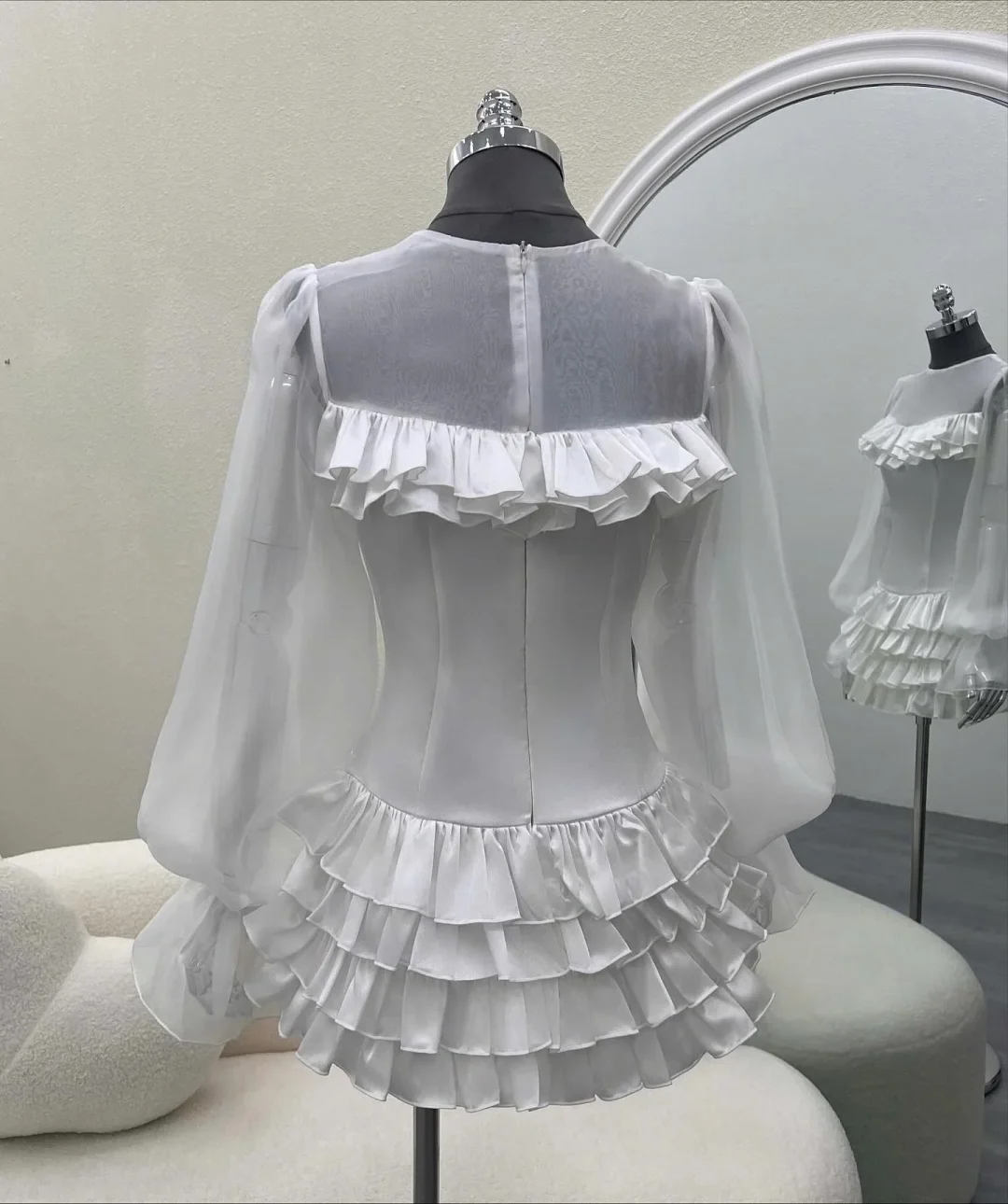Ảnh 8 của Đầm trắng bèo nhún tay dài nữ tính