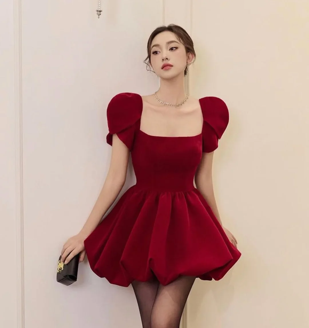 Ảnh 1 của Váy nhung đỏ tay phồng Selene size S