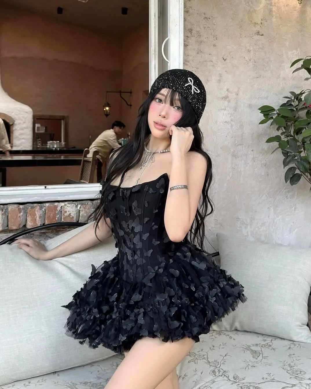 Ảnh 1 của Đầm corset bướm đen nữ cho thuê