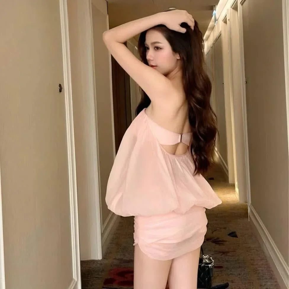 Photo 2 of Set áo voan hồng hai mảnh nữ tính
