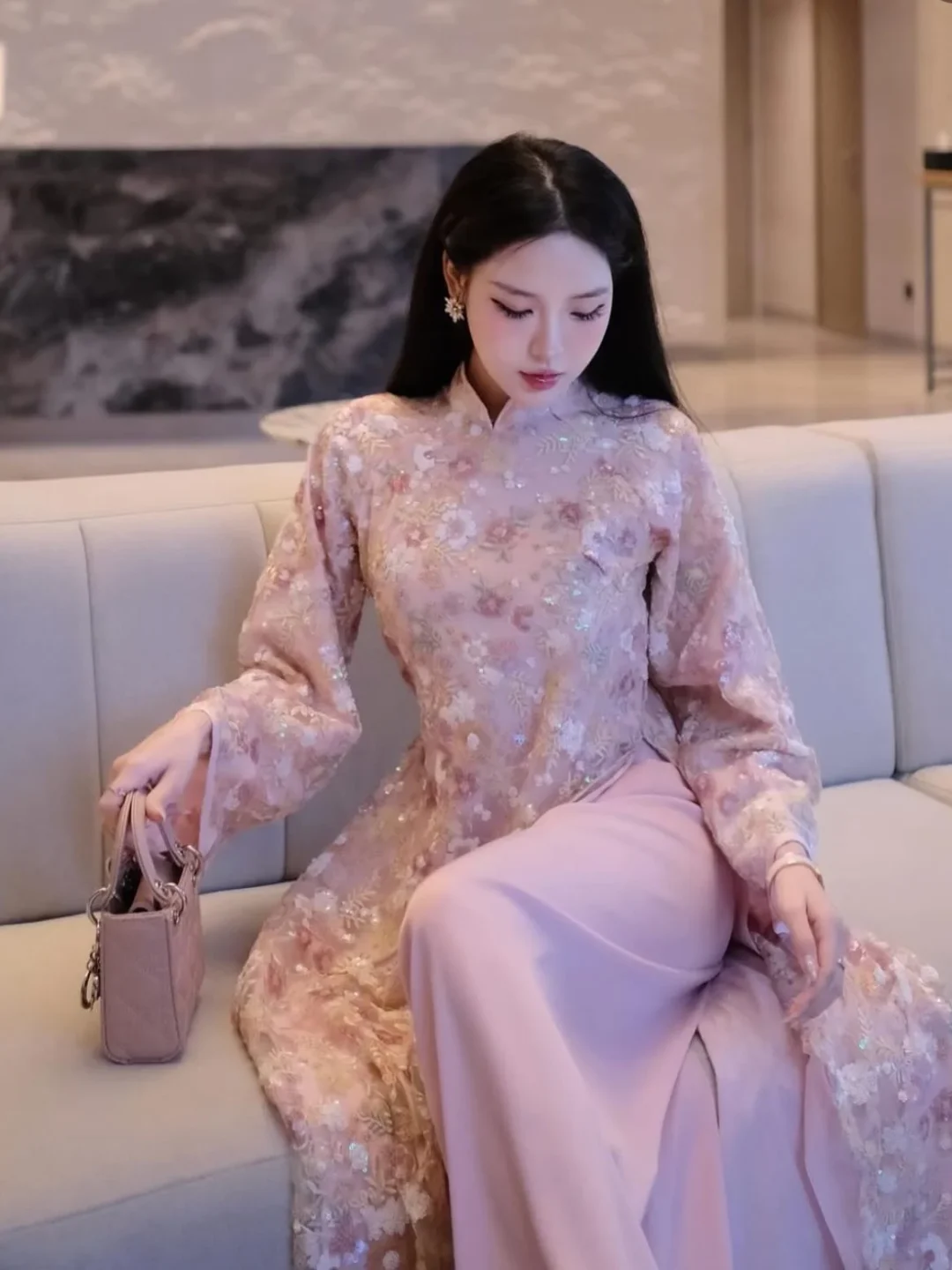 Ảnh 4 của Áo dài nữ thêu hoa hồng pastel