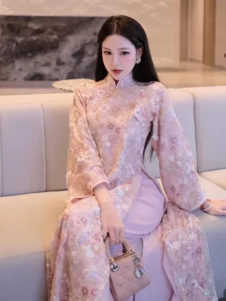 Ảnh 2 của Áo dài nữ thêu hoa hồng pastel