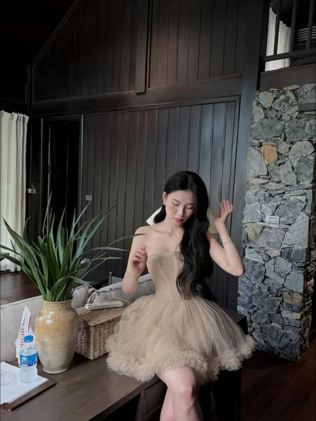 Ảnh 4 của Váy tulle viền lông be Chouchou size S