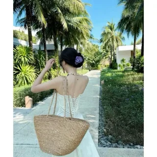 Ảnh 4 của Váy maxi trắng thêu hoa strapless nữ
