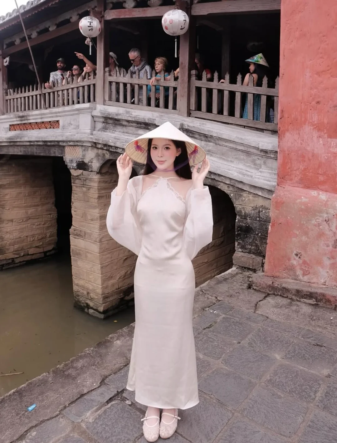Photo 7 of Váy dài lụa kem nữ thanh lịch
