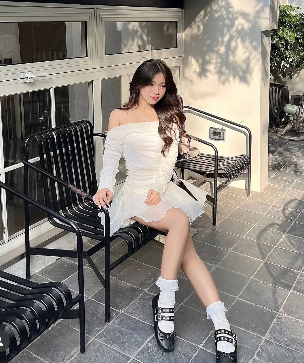 Ảnh 3 của Váy trắng trễ vai mini voan size S/M