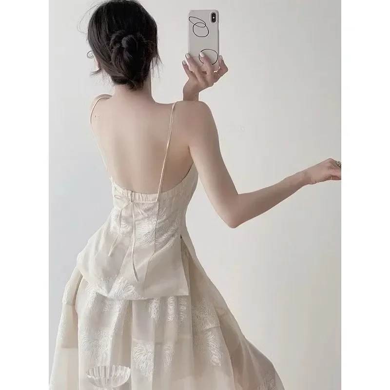 Ảnh 3 của Váy maxi voan trắng thêu hoa nữ