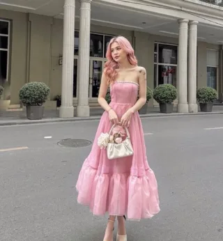 Ảnh 3 của Váy tiệc hồng pastel tầng bèo hai dây