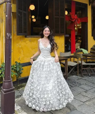 Photo 3 of Váy ren hoa trắng dài nữ S/M