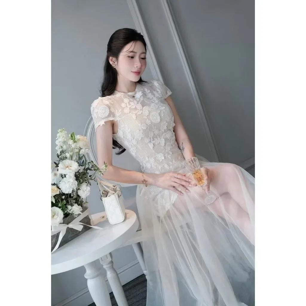 Ảnh 3 của Áo dài ren tulle trắng nữ sang trọng