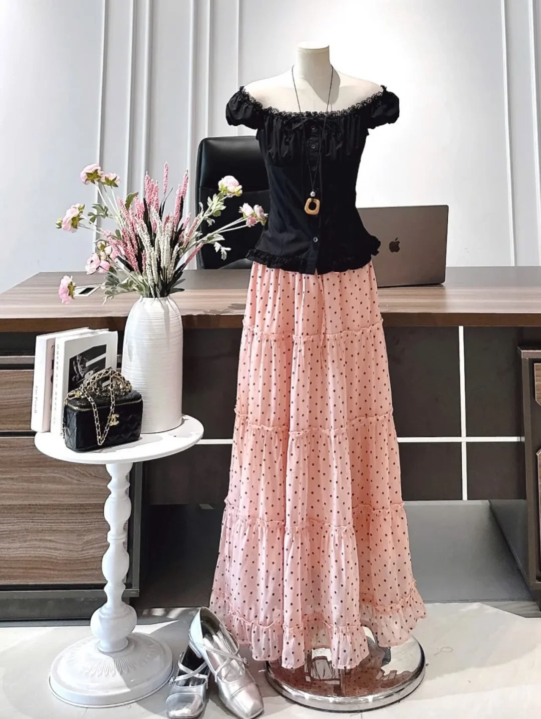 Photo 5 of Chân váy chấm bi hồng nhiều tầng voan