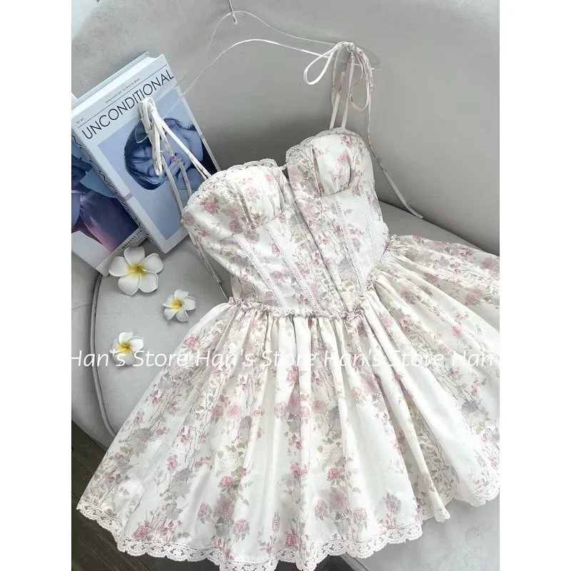 Photo 3 of Váy hoa ngắn corset ren nữ tính