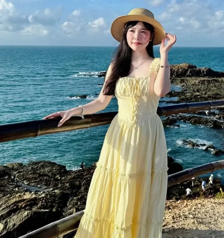 Photo 3 of Váy maxi vàng voan boho nữ