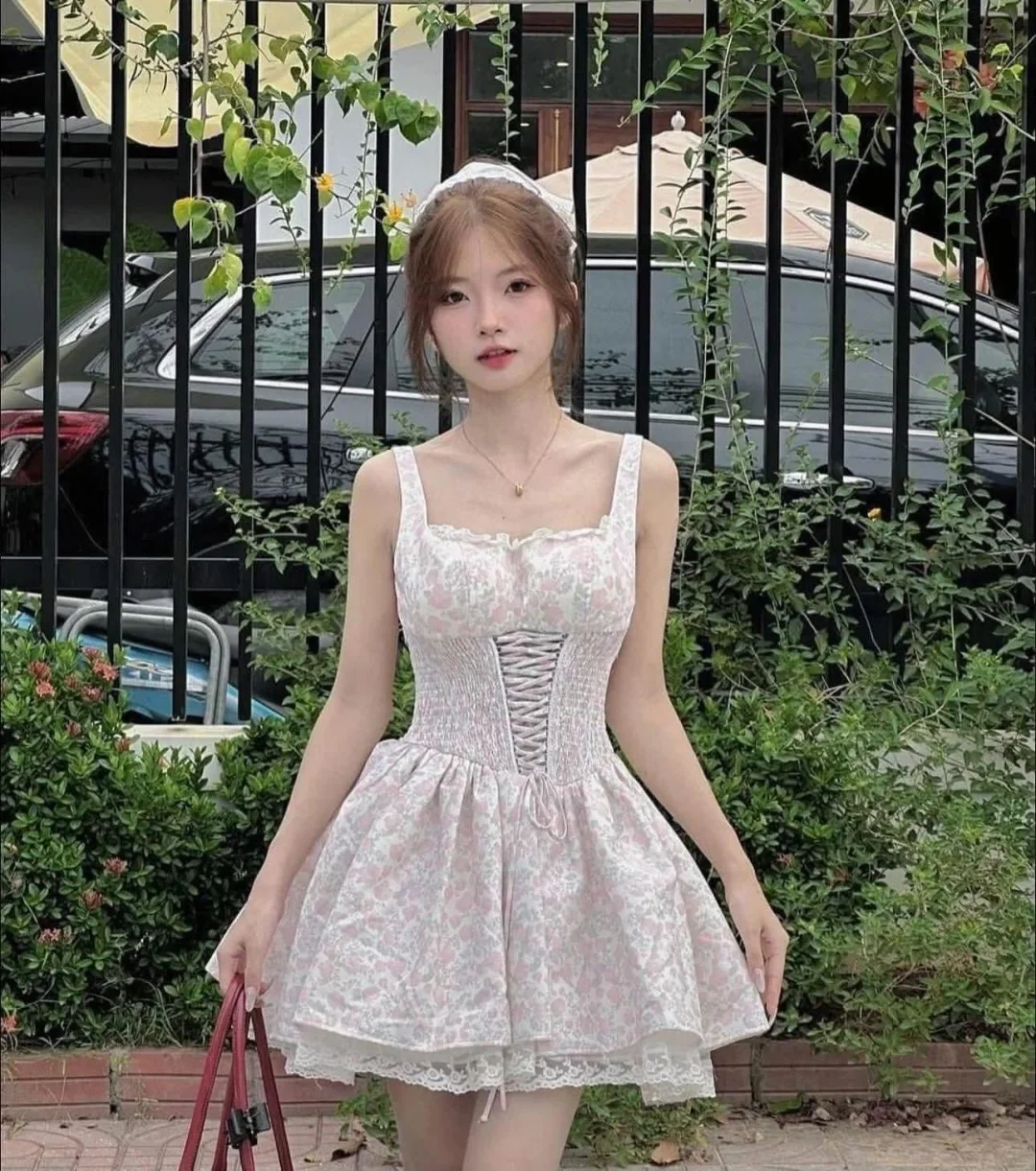Photo 1 of Đầm hoa corset trắng hồng hottrend