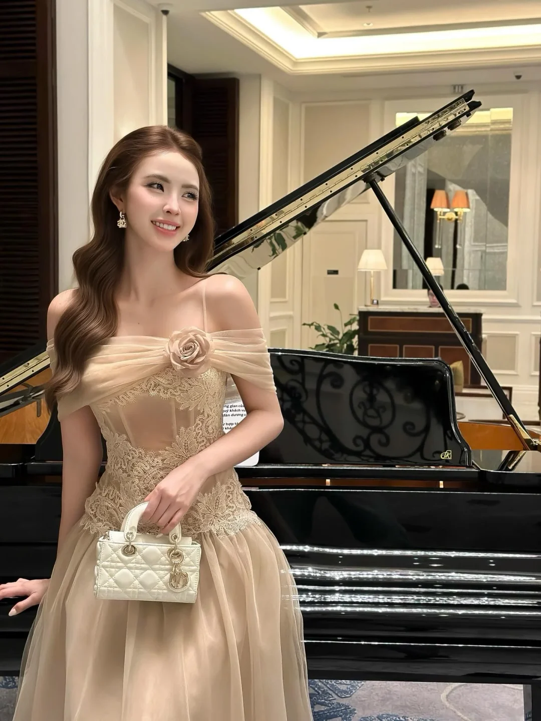 Ảnh 4 của Váy dạ hội voan be trễ vai nữ