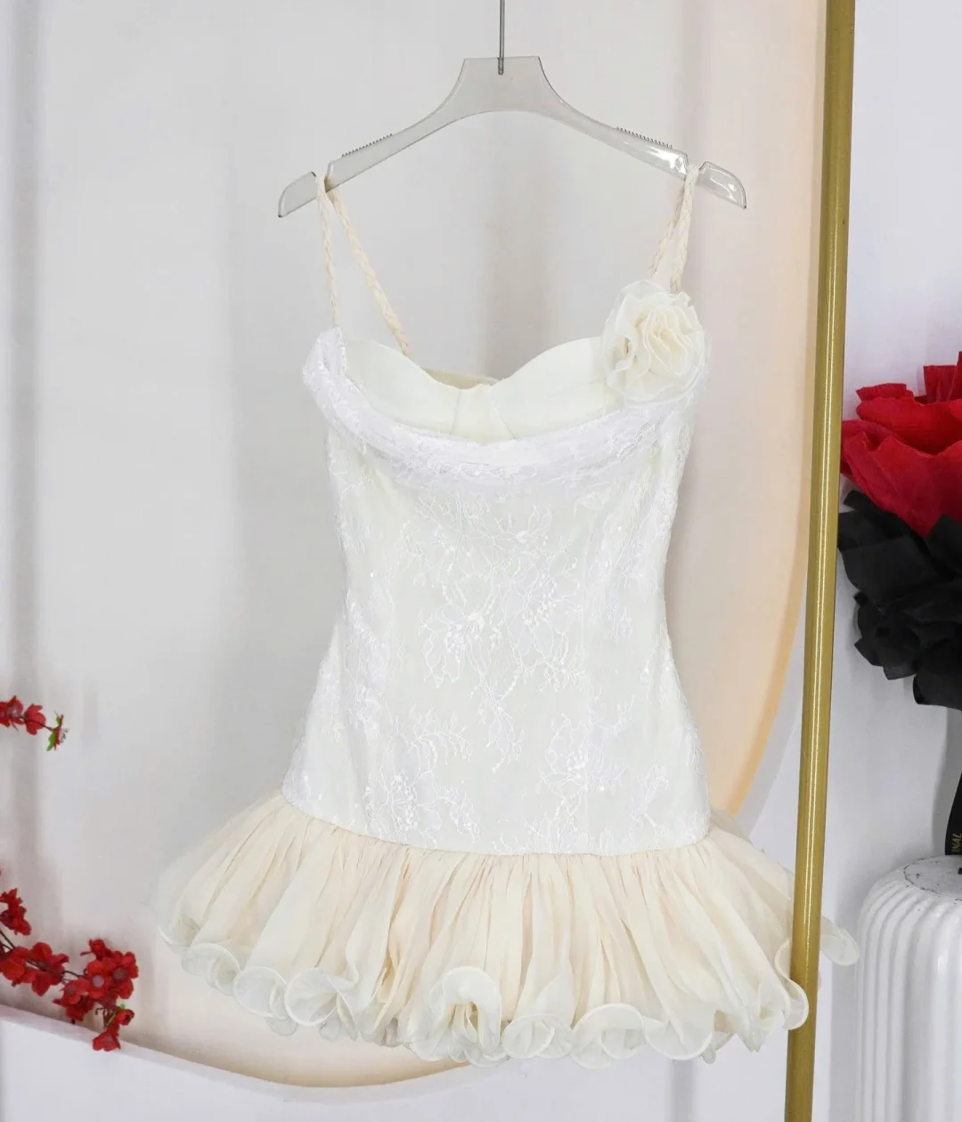 Ảnh 6 của Đầm búp bê trắng kem xòe nữ