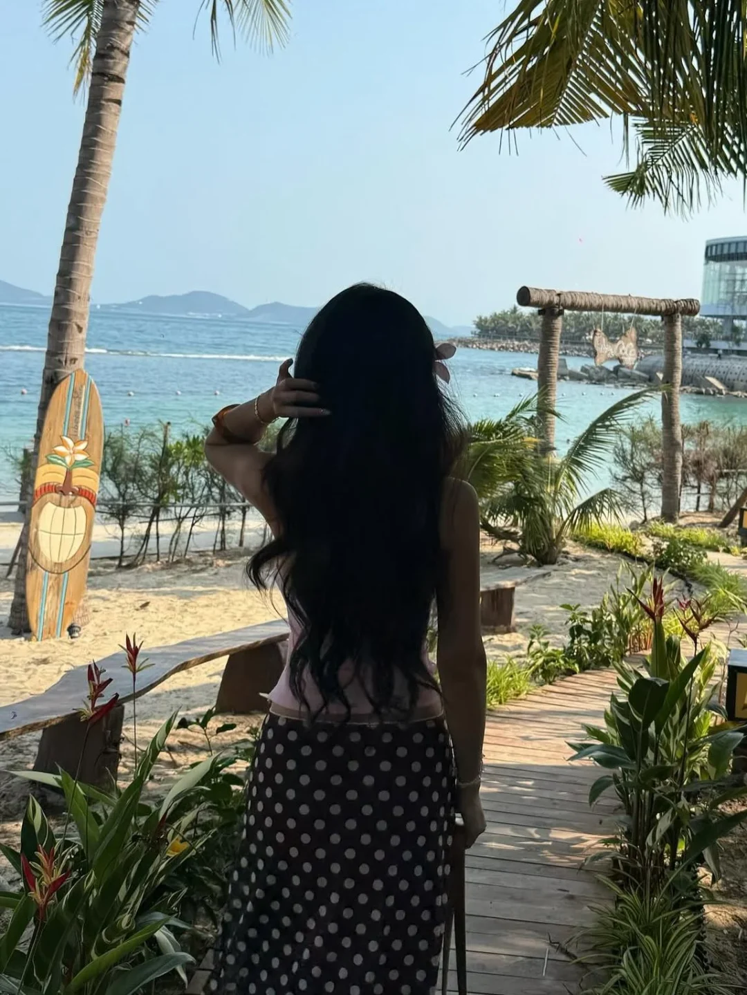 Ảnh 8 của Set áo hai dây hồng và váy chấm bi nâu nữ
